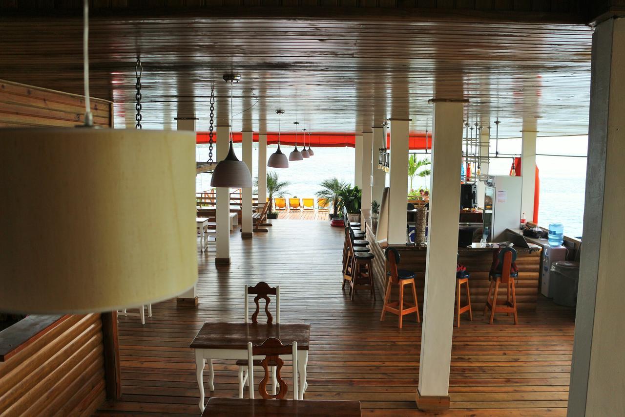 Hostel Mamallena Bocas Del Toro (Adults Only) Dış mekan fotoğraf