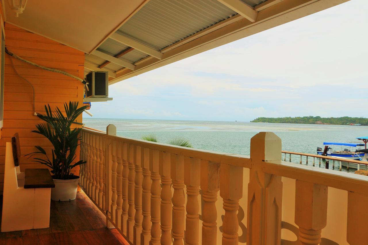 Hostel Mamallena Bocas Del Toro (Adults Only) Dış mekan fotoğraf