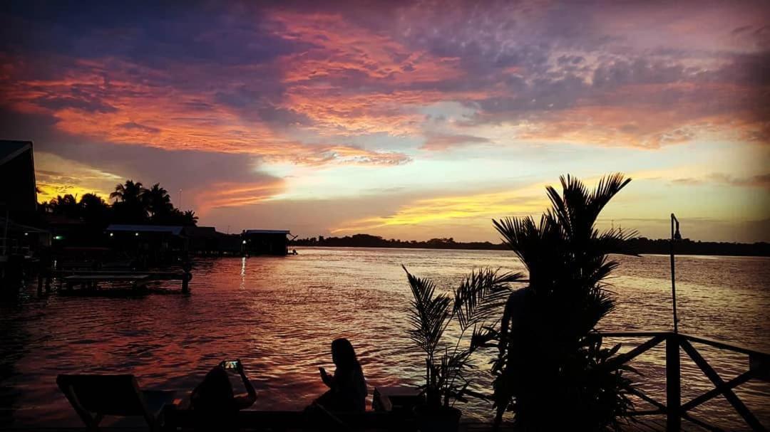 Hostel Mamallena Bocas Del Toro (Adults Only) Dış mekan fotoğraf